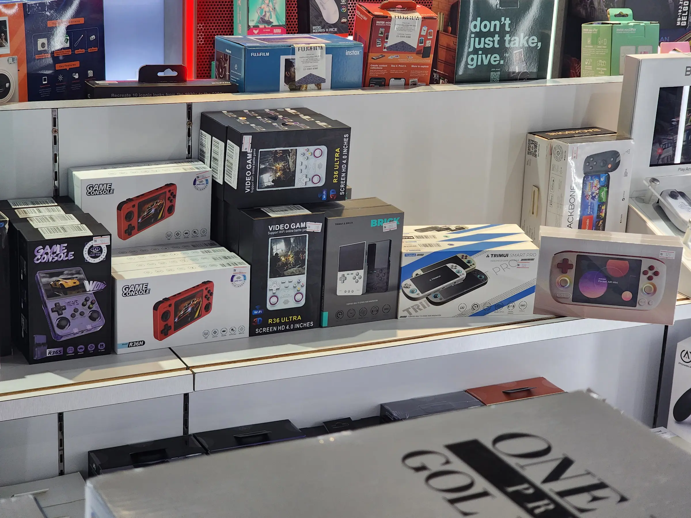 Retro Handheld Consoles